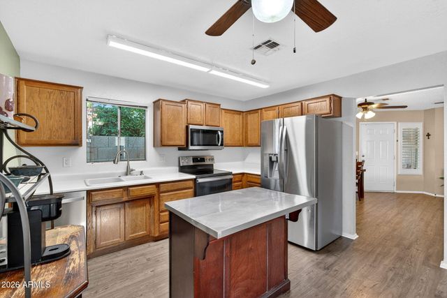 4852 E Betty Elyse Lane, Scottsdale, AZ 85254