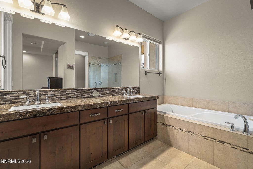 Image 21 of property listing at 3640 Aspen Hollow, Reno, NV 89511