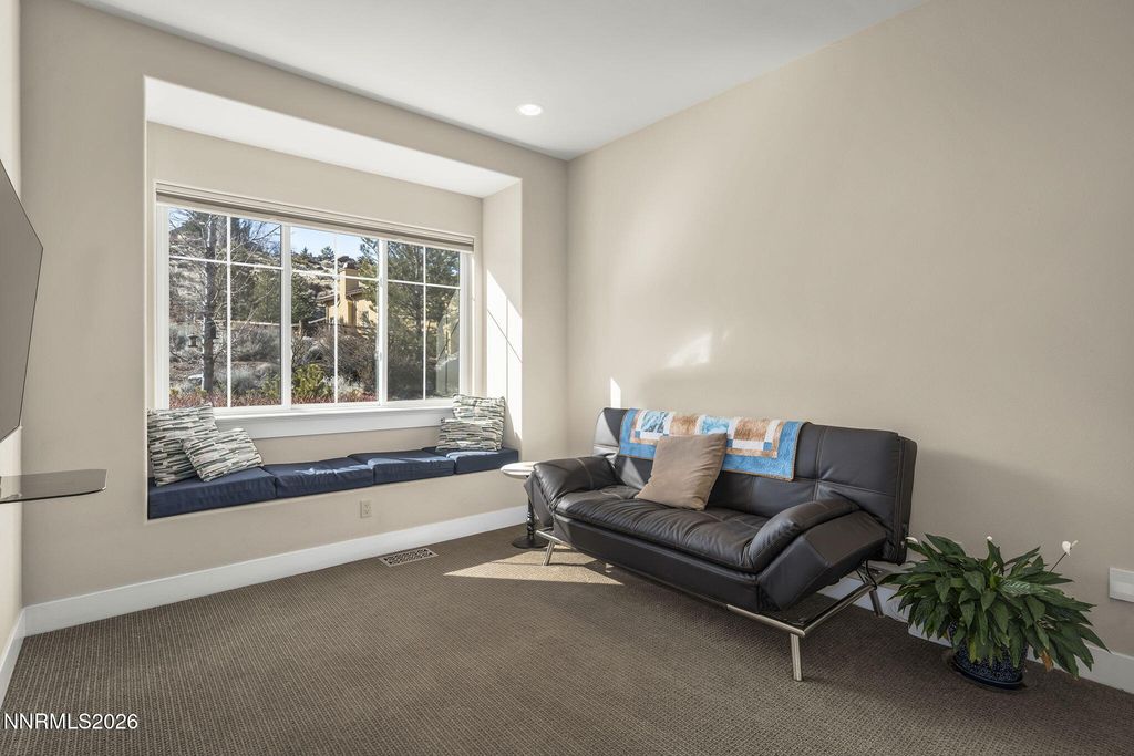 Image 24 of property listing at 3640 Aspen Hollow, Reno, NV 89511