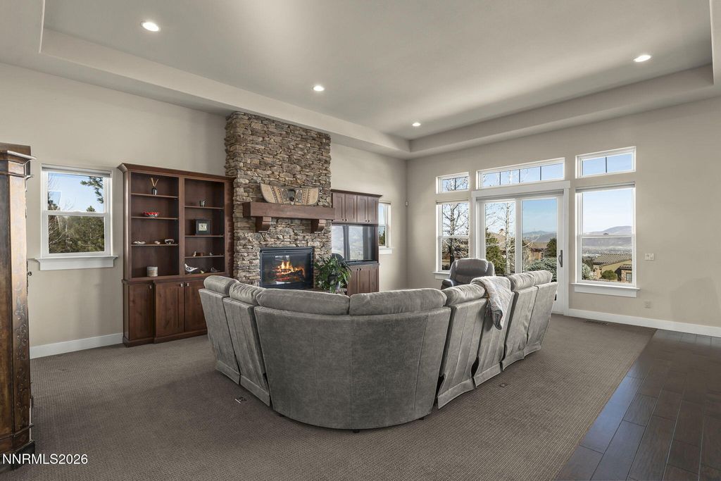 Image 7 of property listing at 3640 Aspen Hollow, Reno, NV 89511