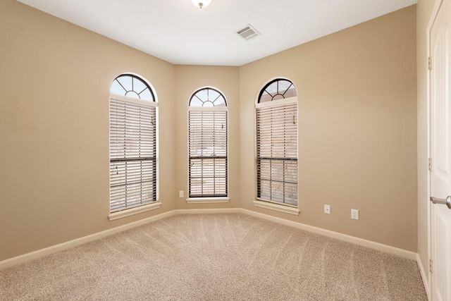 2717 Colony Village Drive, Bryan, TX 77808