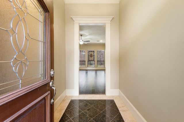 2717 Colony Village Drive, Bryan, TX 77808