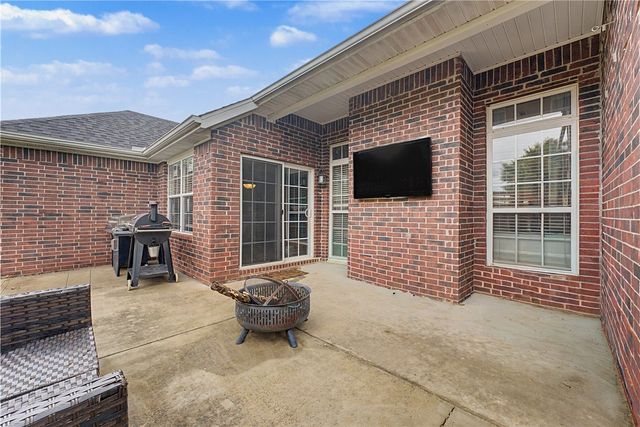 3138 Chadwick Street, Springdale, AR 72764