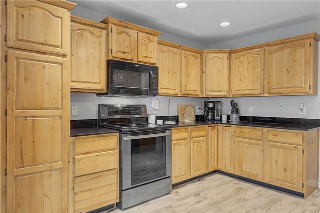 3138 Chadwick Street, Springdale, AR 72764