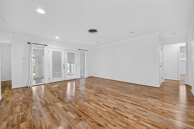 5310 Indigo Street, Houston, TX 77096