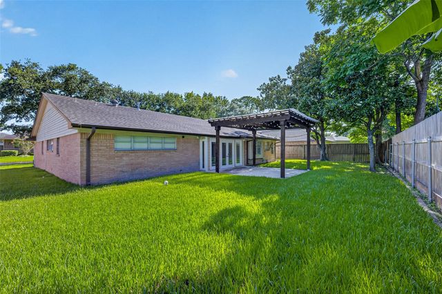 5310 Indigo Street, Houston, TX 77096