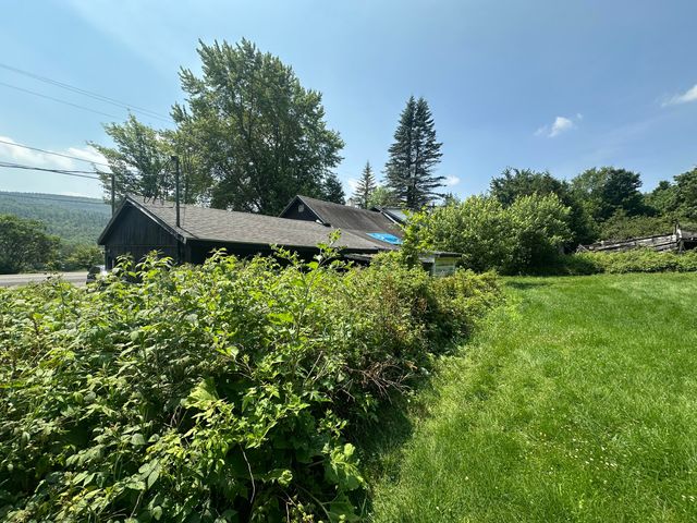 940 Peasleeville Road, Schuyler Falls, NY 12985