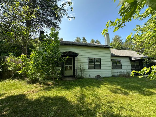 940 Peasleeville Road, Schuyler Falls, NY 12985