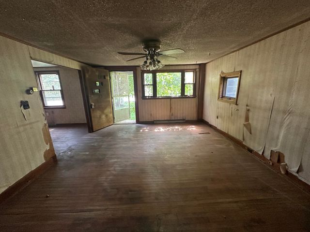 940 Peasleeville Road, Schuyler Falls, NY 12985