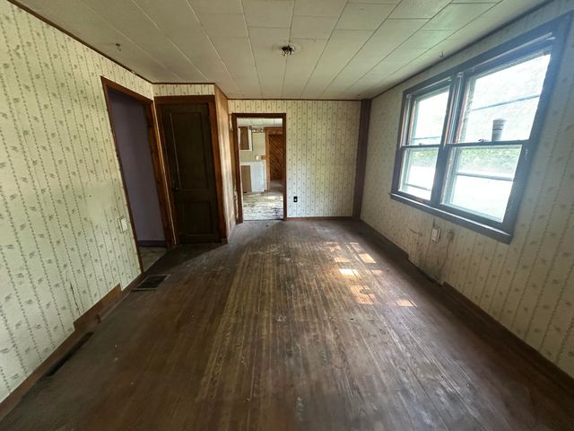 940 Peasleeville Road, Schuyler Falls, NY 12985