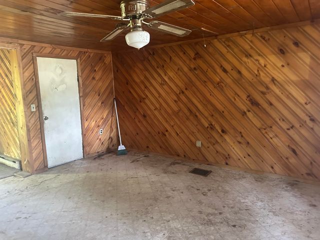 940 Peasleeville Road, Schuyler Falls, NY 12985