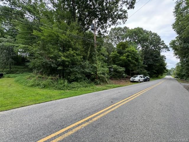 140 N Drury Lane, Newburgh, NY 12550