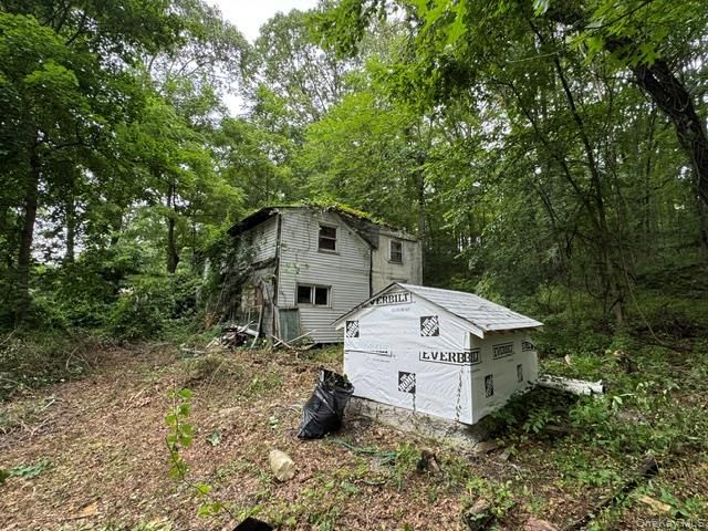 140 N Drury Lane, Newburgh, NY 12550