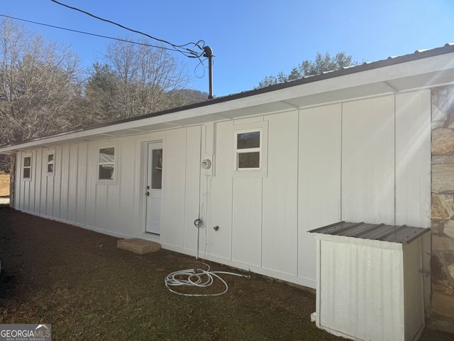 32 Whippoorwill Way, Blairsville, GA 30512