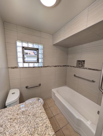 13741 S Wabash Avenue, Riverdale, IL 60827