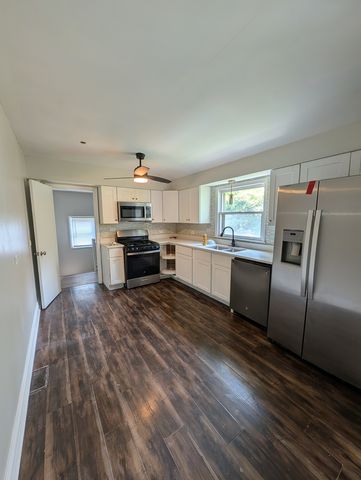 13741 S Wabash Avenue, Riverdale, IL 60827