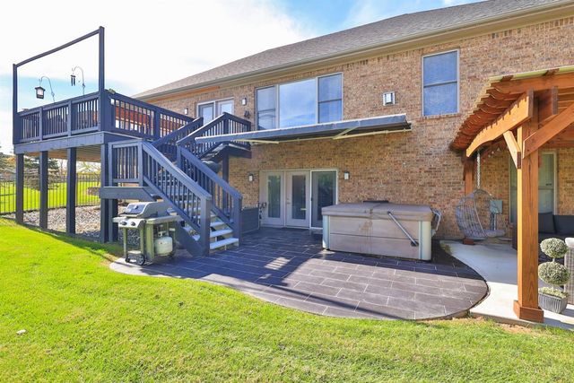 3982 Shadowleaf Drive, Bellbrook, OH 45305