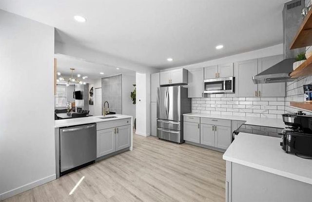 857 Peralta STREET, East Allegheny, PA 15212