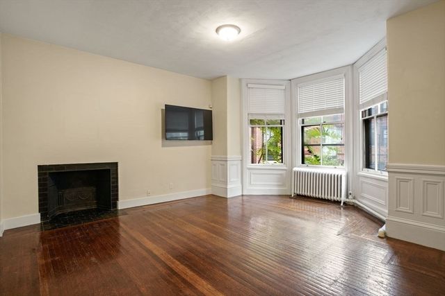 284 Marlborough 5, Boston, MA 02116