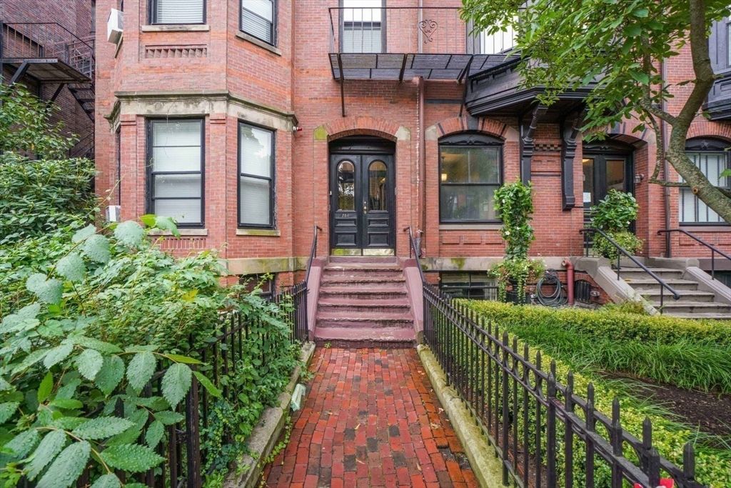 284 Marlborough 5, Boston, MA 02116