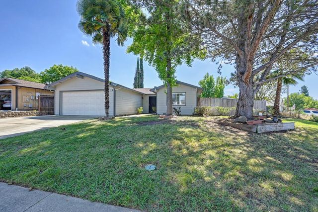 8630 Imran Woods Cir, Citrus Heights, CA 95621