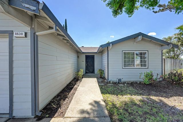 8630 Imran Woods Cir, Citrus Heights, CA 95621