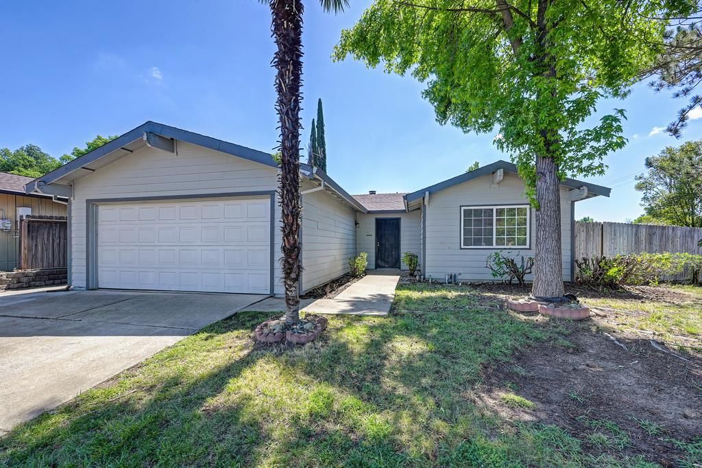 8630 Imran Woods Cir, Citrus Heights, CA 95621