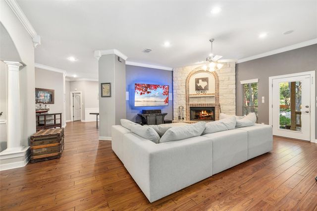 204 Woodland PARK, Georgetown, TX 78633