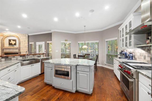 204 Woodland PARK, Georgetown, TX 78633