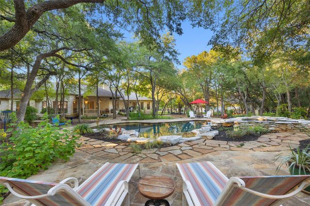 204 Woodland PARK, Georgetown, TX 78633