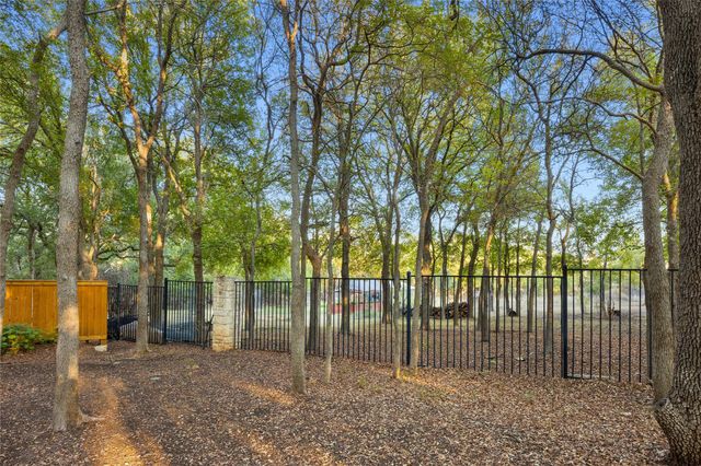 204 Woodland PARK, Georgetown, TX 78633