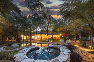 204 Woodland PARK, Georgetown, TX 78633