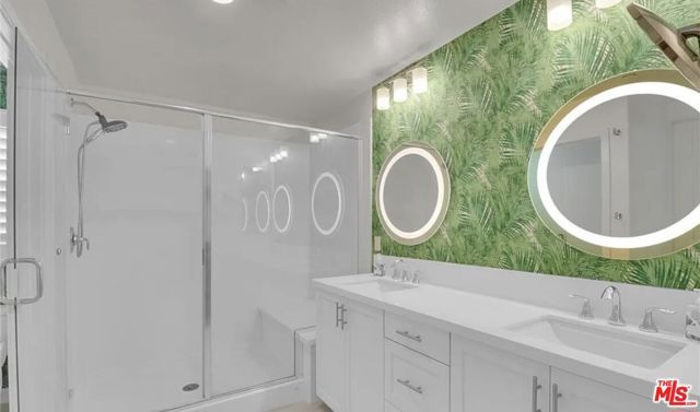 23212 W Canterbury Way, West Hills (los Angeles), CA 91307