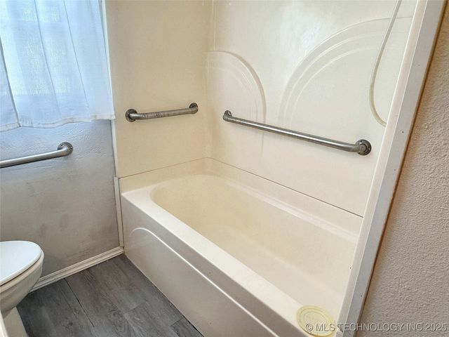 725 Sooner Drive, Tahlequah, OK 74464