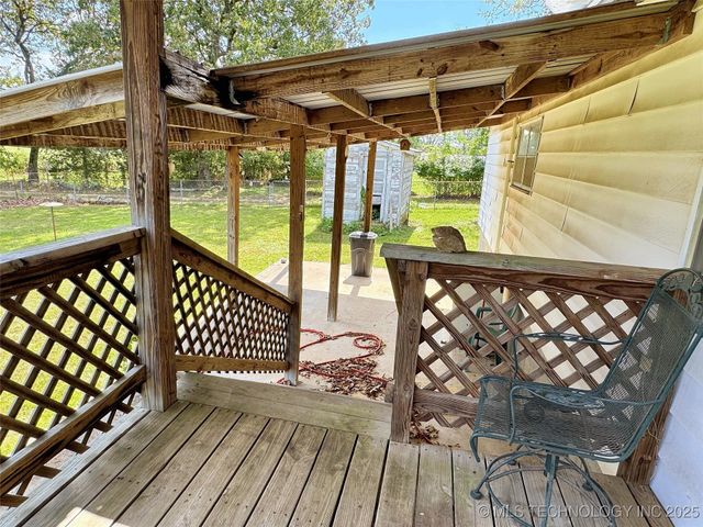 725 Sooner Drive, Tahlequah, OK 74464