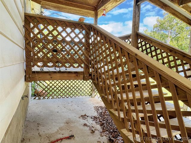 725 Sooner Drive, Tahlequah, OK 74464