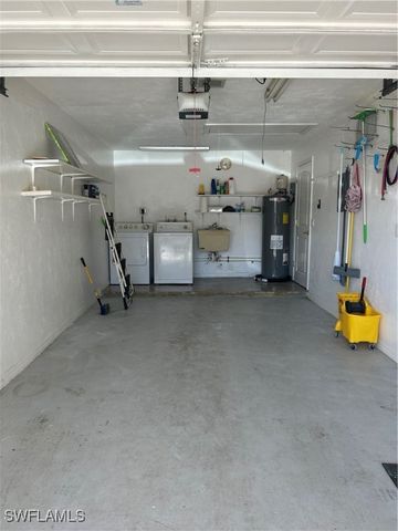 4012-4010 SE 11th PL, Cape Coral, FL 33904