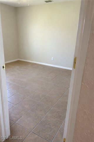 4012-4010 SE 11th PL, Cape Coral, FL 33904