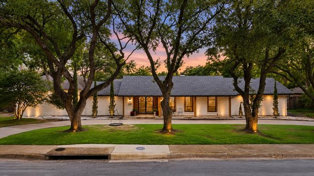 14840 Knollview Drive, Dallas, TX 75248