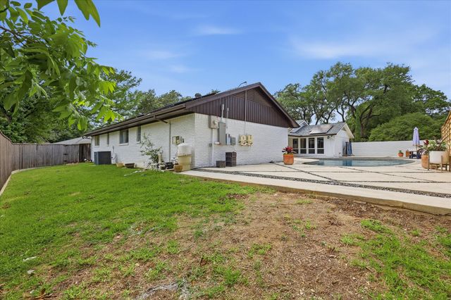 14840 Knollview Drive, Dallas, TX 75248