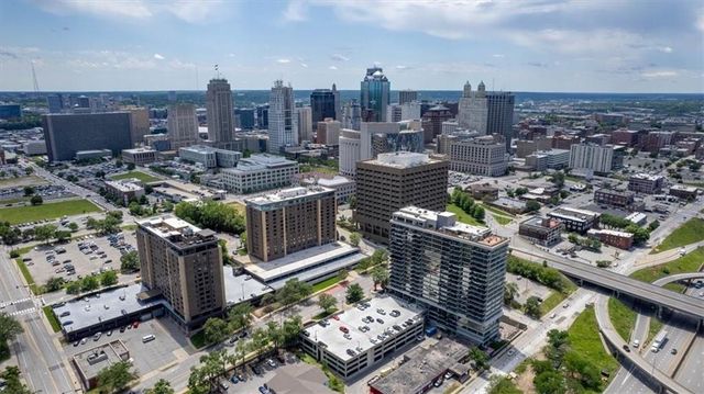 600 E Admiral Boulevard 605, Kansas City, MO 64106