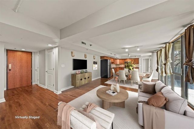 600 E Admiral Boulevard 605, Kansas City, MO 64106