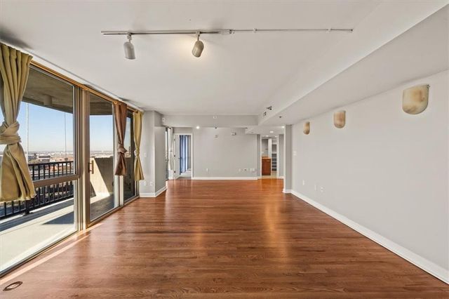 600 E Admiral Boulevard 605, Kansas City, MO 64106