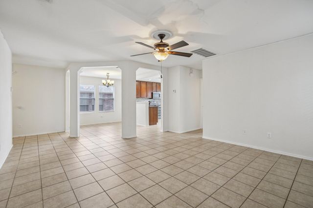 13413 Lismore LN, Pflugerville, TX 78660