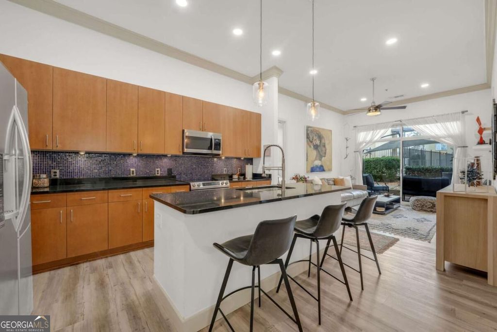 711 Cosmopolitan Drive NE 150, Atlanta, GA 30324 — photo 3