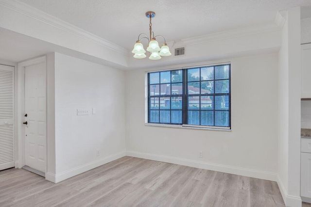 17388 BOCA CLUB Boulevard 201, Boca Raton, FL 33487