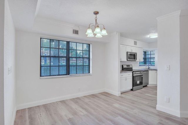 17388 BOCA CLUB Boulevard 201, Boca Raton, FL 33487
