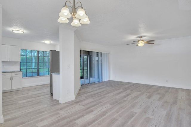 17388 BOCA CLUB Boulevard 201, Boca Raton, FL 33487
