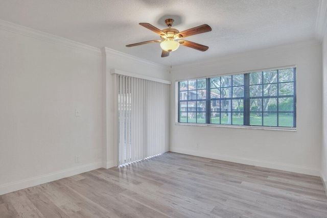 17388 BOCA CLUB Boulevard 201, Boca Raton, FL 33487