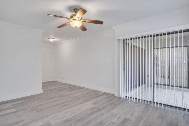 17388 BOCA CLUB Boulevard 201, Boca Raton, FL 33487